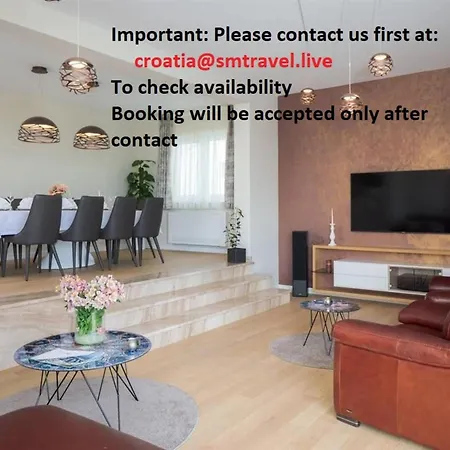 Vila Stunning Adria Villa