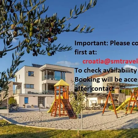 Stunning Adria Villa